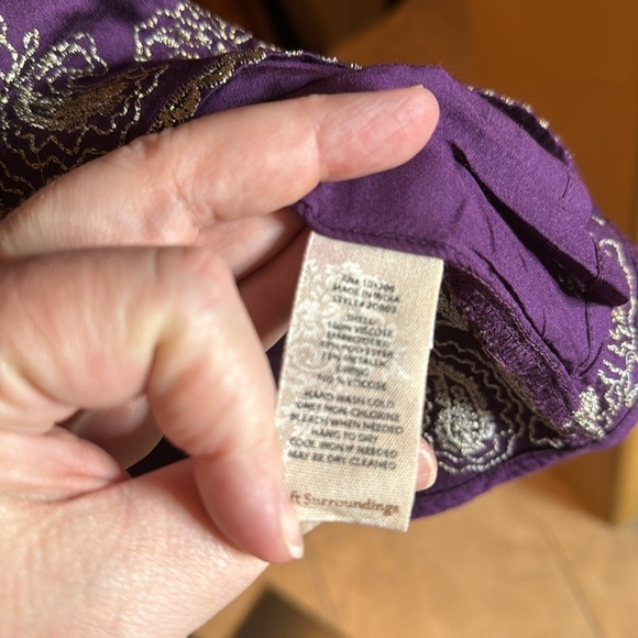 NWT Soft Surroundings Idaira Purple Embroidered Tunic Top Size Medium - Picture 9 of 11